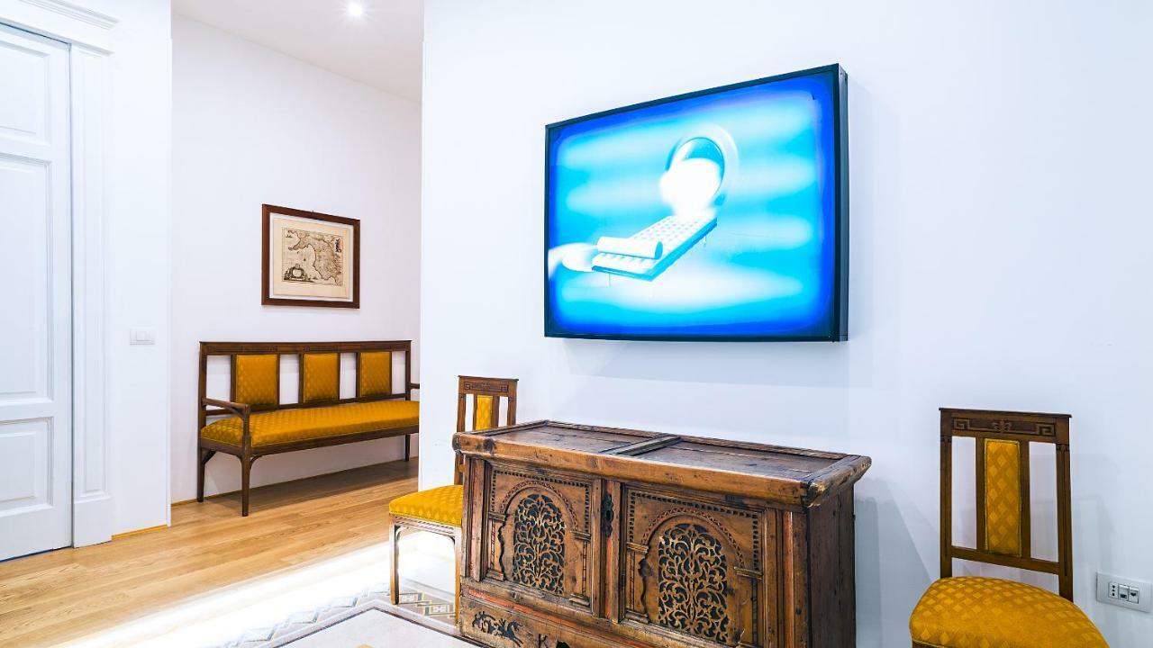 Donna Giulia, Luxury House Hotel Salerno Exterior photo